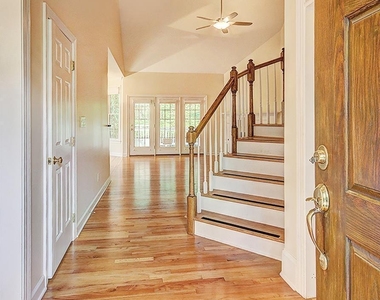 5215 Tahoe Drive - Photo Thumbnail 5