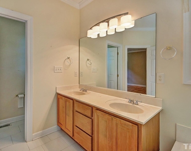 5215 Tahoe Drive - Photo Thumbnail 19
