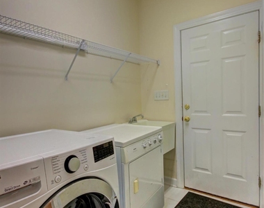 5215 Tahoe Drive - Photo Thumbnail 22