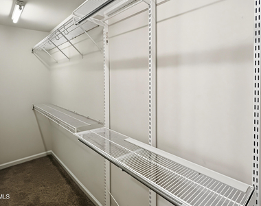 1672 Brook Fern Way - Photo Thumbnail 6