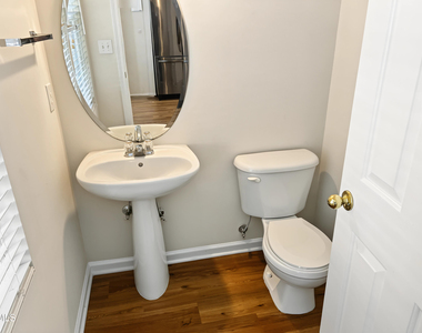 1672 Brook Fern Way - Photo Thumbnail 11