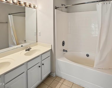 1672 Brook Fern Way - Photo Thumbnail 5