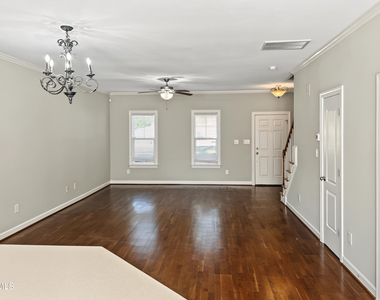 3816 Heritage View Trail - Photo Thumbnail 7