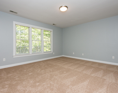 509 Autumngate Drive - Photo Thumbnail 8