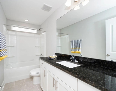 1105 Arbor Edge Lane - Photo Thumbnail 13