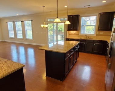 4002 Strendal Drive - Photo Thumbnail 2