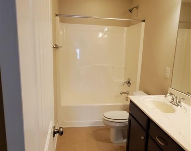 4002 Strendal Drive - Photo Thumbnail 11