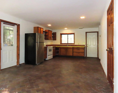 2279 Lystra Road - Photo Thumbnail 2