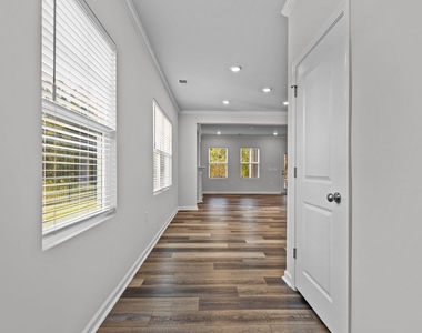 4908 Oolite Street - Photo Thumbnail 9