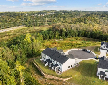 4908 Oolite Street - Photo Thumbnail 5