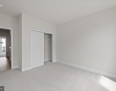1010 Morton Aly Alley - Photo Thumbnail 23