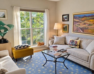 129 Hudson Drive - Photo Thumbnail 6