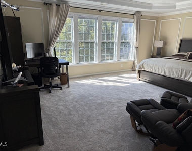 101 Stanza Court - Photo Thumbnail 24