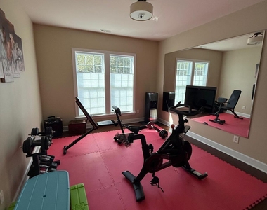 101 Stanza Court - Photo Thumbnail 81