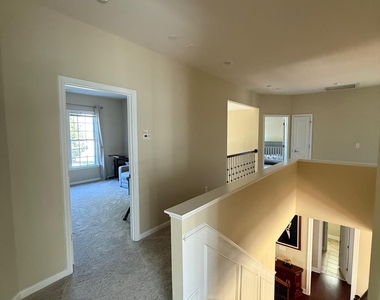 101 Stanza Court - Photo Thumbnail 27