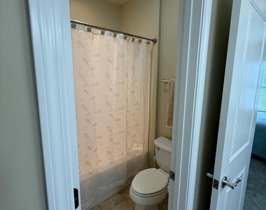 101 Stanza Court - Photo Thumbnail 37