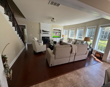 101 Stanza Court - Photo Thumbnail 69