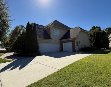 101 Stanza Court - Photo Thumbnail 63