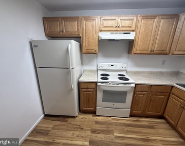 758 Putnam Boulevard - Photo Thumbnail 5
