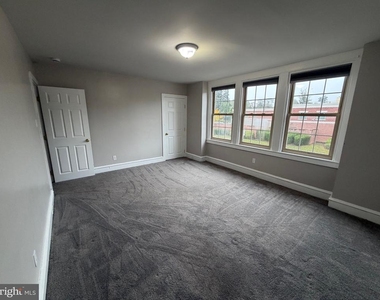 610 W Lancaster Avenue - Photo Thumbnail 7