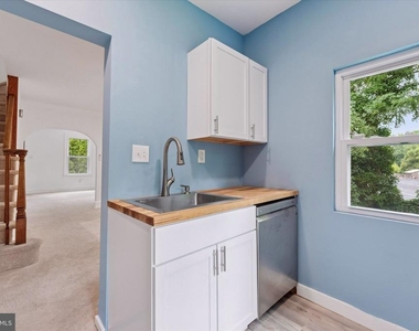5530 Pennell Road - Photo Thumbnail 10