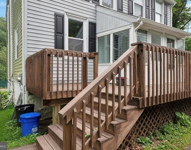 5530 Pennell Road - Photo Thumbnail 3