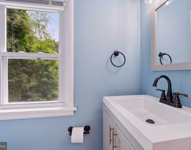 5530 Pennell Road - Photo Thumbnail 8