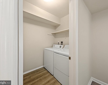 2-36 Aspen Way W - Photo Thumbnail 15