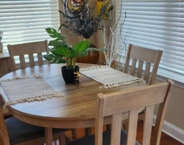 37 Beach Drive - Photo Thumbnail 8