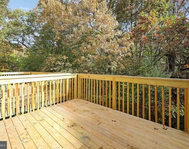 302 Allens Lane - Photo Thumbnail 33