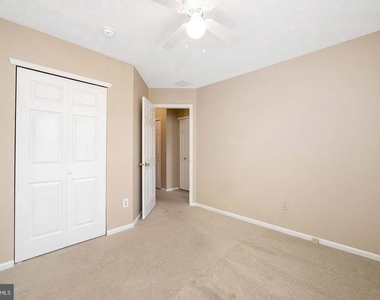 302 Allens Lane - Photo Thumbnail 23