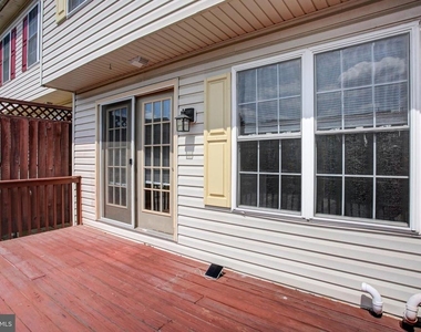1153 Lindsay Lane - Photo Thumbnail 35