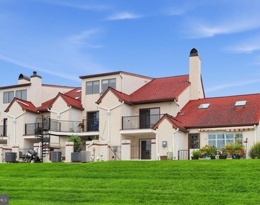 7 Queen Victoria Way - Photo Thumbnail 34