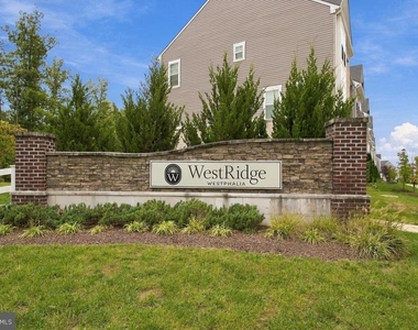 2653 Sierra Nevada Avenue - Photo Thumbnail 26