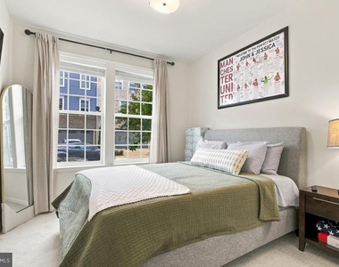 2653 Sierra Nevada Avenue - Photo Thumbnail 3
