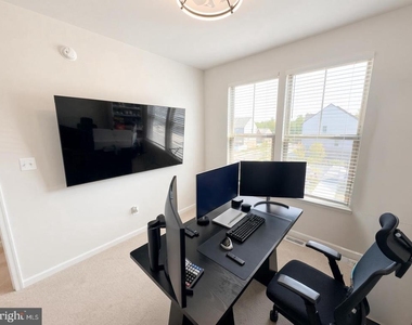7012 Gladebrook Road - Photo Thumbnail 27