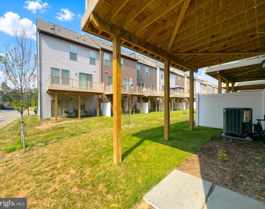 7012 Gladebrook Road - Photo Thumbnail 34