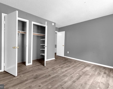 3011 Southern Avenue - Photo Thumbnail 7