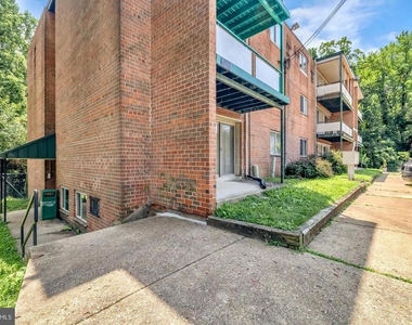 3011 Southern Avenue - Photo Thumbnail 15