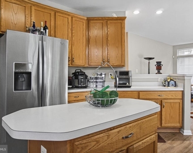 4803 Daisey Creek Terrace - Photo Thumbnail 14