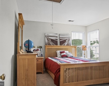 4803 Daisey Creek Terrace - Photo Thumbnail 21