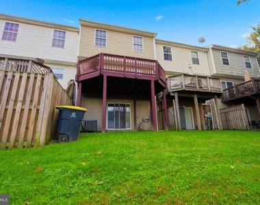 10907 Daniel Sim Court - Photo Thumbnail 28