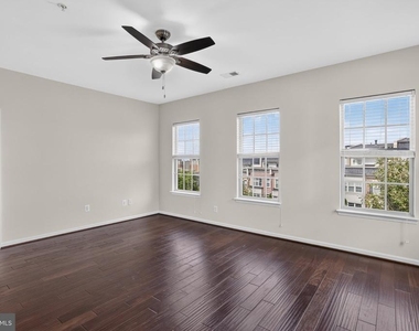 510 Overlook Park Drive - Photo Thumbnail 16