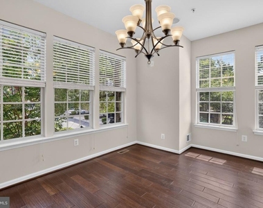 510 Overlook Park Drive - Photo Thumbnail 9