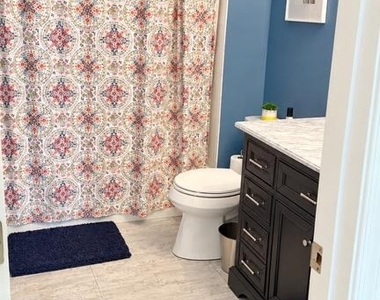 11504 Hickory Drive - Photo Thumbnail 12