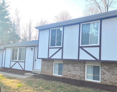15608 Pamela Drive - Photo Thumbnail 1