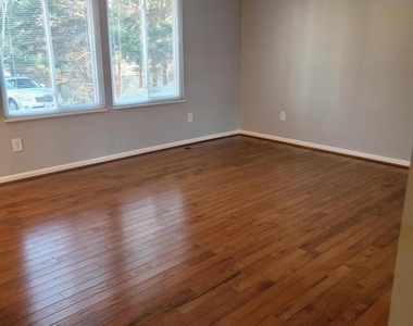 15608 Pamela Drive - Photo Thumbnail 7