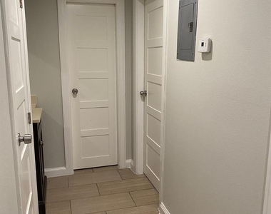8017 Gessner Dr - Photo Thumbnail 20