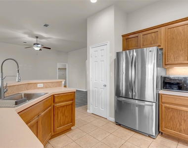 206 Cailin Ct - Photo Thumbnail 22