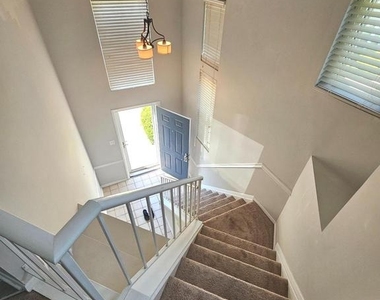 7928 Mayfair Circle - Photo Thumbnail 15